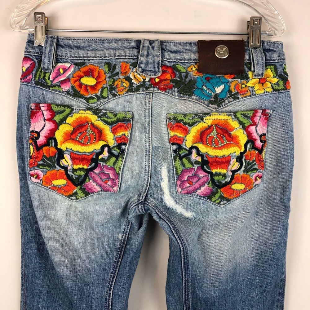 Antik Denim Floral Embroidered Boho Jeans Sz 28